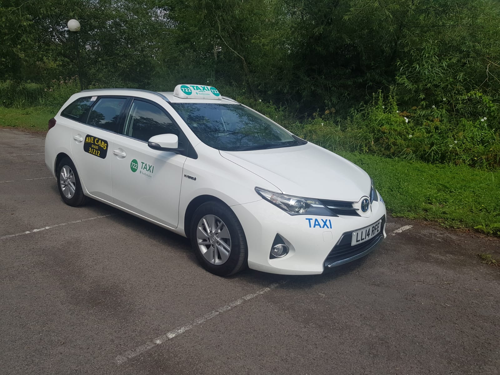Ave cabs - Newbury & Thatcham Taxi Service – Ave Cabs